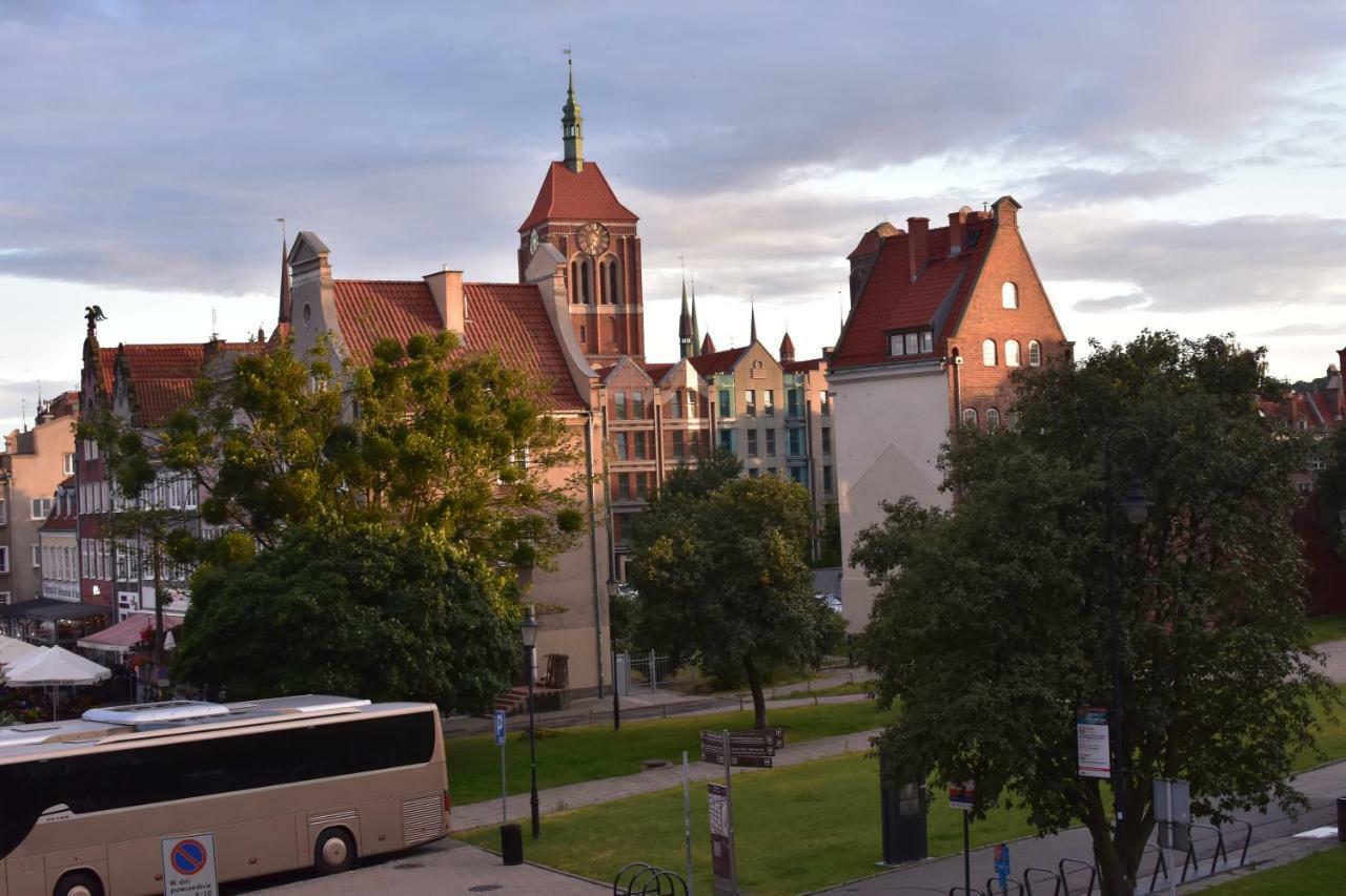 Hostel Przy Targu Rybnym Gdańsk Exterior foto